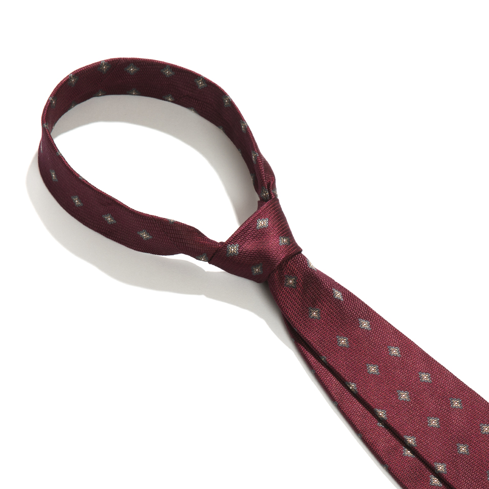 Cravata grena cu pattern